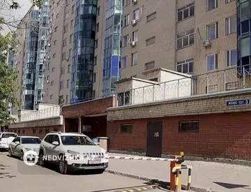 4-бөлмелі пәтер, қабат 5 барлық қабат саны 11, 124 м², 5-нобай
