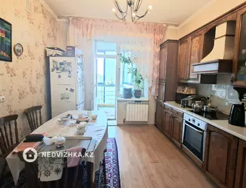 4-бөлмелі пәтер, қабат 5 барлық қабат саны 11, 124 м², 11-нобай
