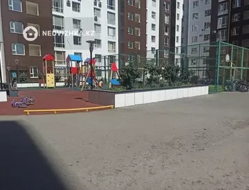 1-комнатная квартира, этаж 8 из 9, 45 м², миниатюра 8