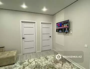 3-комнатная квартира, этаж 5 из 9, 72 м², Посуточно, миниатюра 6