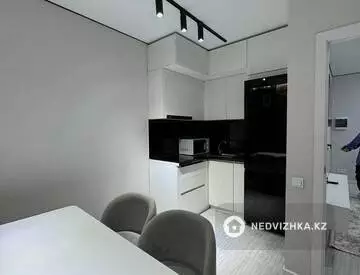 3-комнатная квартира, этаж 5 из 9, 72 м², Посуточно, миниатюра 10