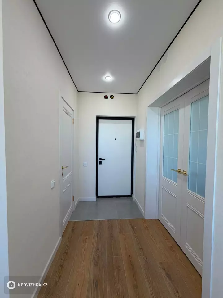 1-комнатная квартира, этаж 9 из 12, 34 м², фотография 5