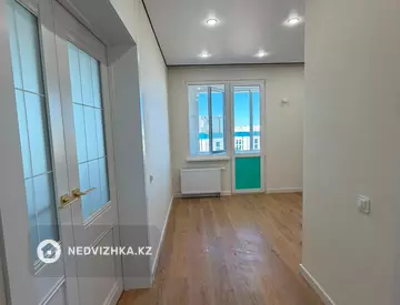 1-комнатная квартира, этаж 9 из 12, 34 м², миниатюра 12