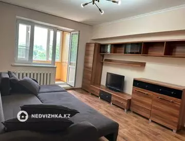 1-комнатная квартира, этаж 4 из 5, 36 м²