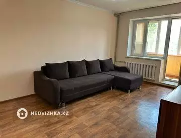 1-комнатная квартира, этаж 4 из 5, 36 м²
