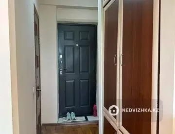 1-комнатная квартира, этаж 4 из 5, 36 м²