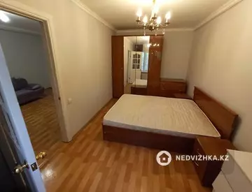 3-комнатная квартира, этаж 1 из 5, 57 м², миниатюра 5