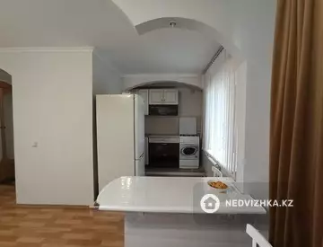 3-комнатная квартира, этаж 1 из 5, 57 м², миниатюра 9