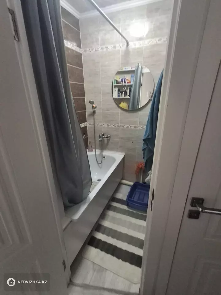 1-комнатная квартира, этаж 4 из 5, 31 м²