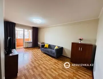 2-комнатная квартира, этаж 2 из 5, 52 м²