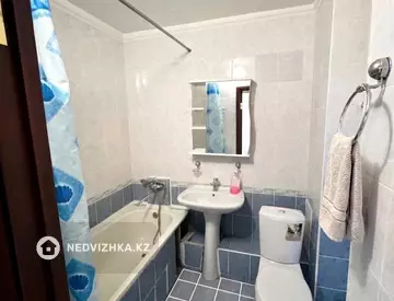 2-комнатная квартира, этаж 2 из 5, 52 м²