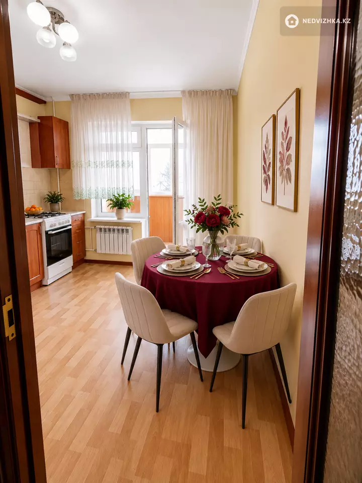 2-комнатная квартира, этаж 2 из 5, 52 м², фотография 3