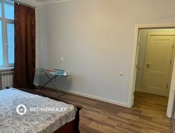 2-комнатная квартира, этаж 6 из 8, 72 м², На длительный срок, миниатюра 6