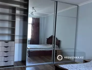 2-комнатная квартира, этаж 6 из 8, 72 м², На длительный срок, миниатюра 7