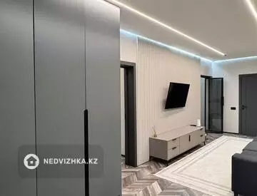 2-комнатная квартира, этаж 12 из 17, 80 м², миниатюра 8