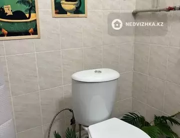 1-комнатная квартира, этаж 2 из 9, 47 м², Посуточно, миниатюра 8
