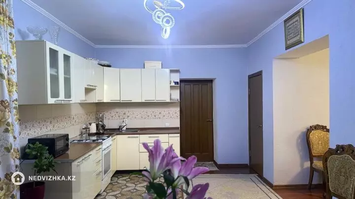 6-комнатный дом, 5 соток, 188 м², фотография 5