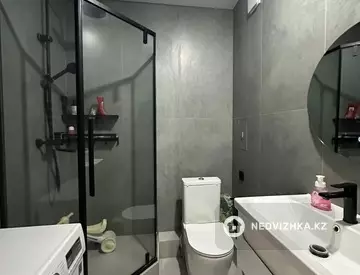 3-комнатная квартира, этаж 9 из 9, 93 м², миниатюра 12