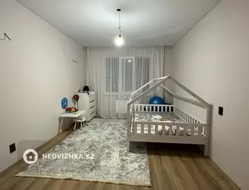 3-комнатная квартира, этаж 9 из 9, 93 м², миниатюра 7