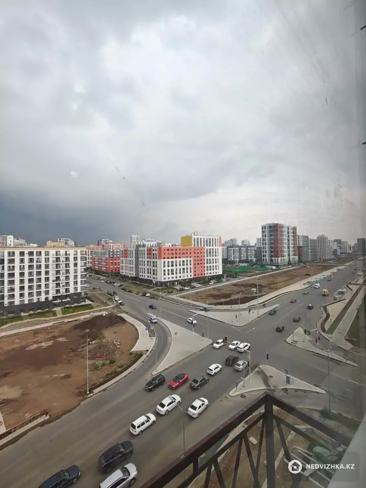 1-комнатная квартира, этаж 9 из 9, 41 м², фотография 2