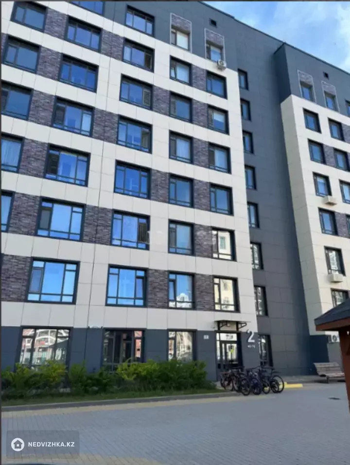 2-комнатная квартира, этаж 8 из 9, 63 м²