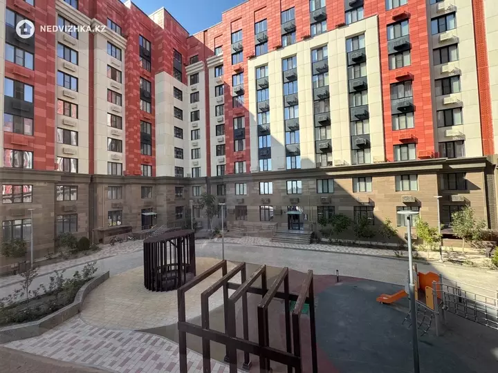 2-комнатная квартира, этаж 2 из 9, 75 м², На длительный срок, фотография 3