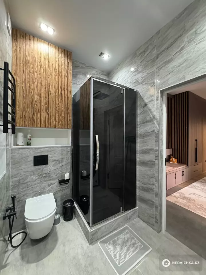 2-комнатная квартира, этаж 2 из 9, 75 м², На длительный срок, фотография 4