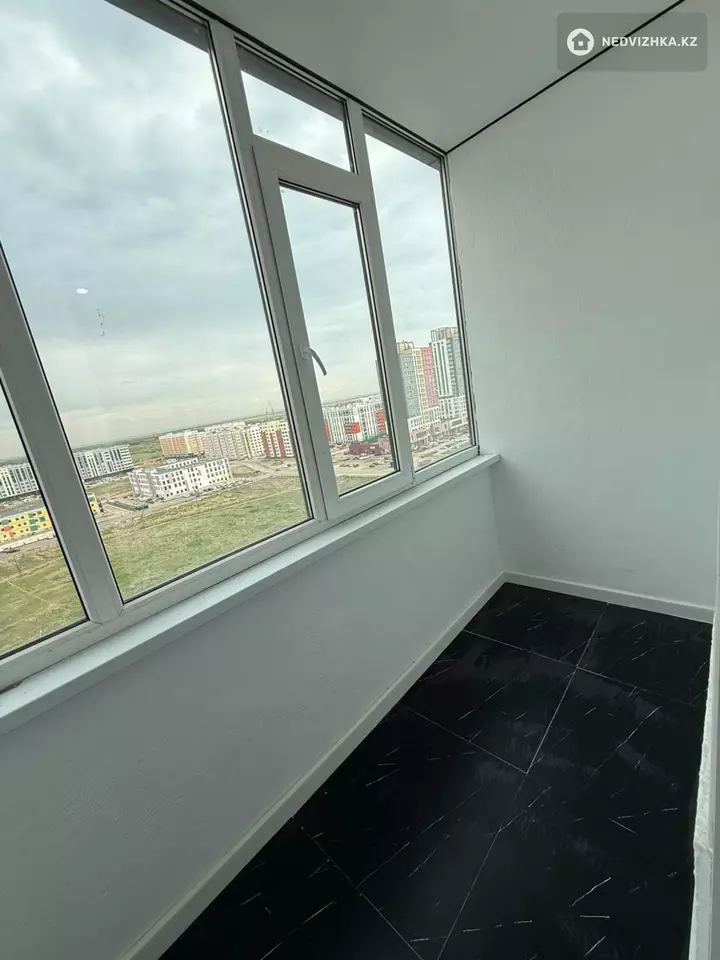 2-комнатная квартира, этаж 11 из 12, 71 м², фотография 5