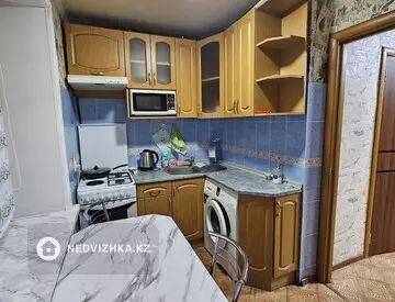 2-комнатная квартира, этаж 1 из 9, 52 м², Посуточно