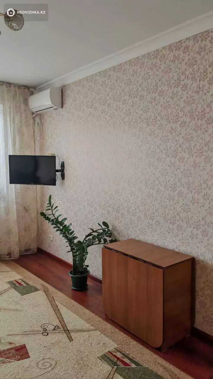 1-комнатная квартира, этаж 2 из 7, 44 м², фотография 2