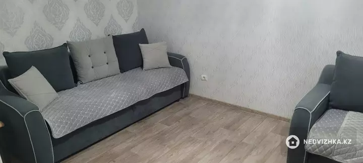 1-комнатная квартира, этаж 5 из 5, 35 м², фотография 3