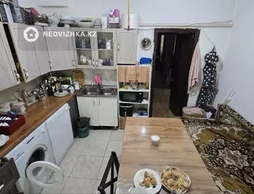 3-комнатная квартира, этаж 1 из 5, 74 м², миниатюра 7