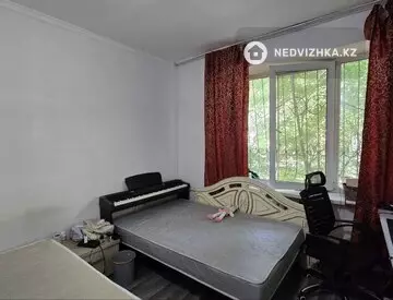 3-комнатная квартира, этаж 1 из 5, 74 м², миниатюра 9