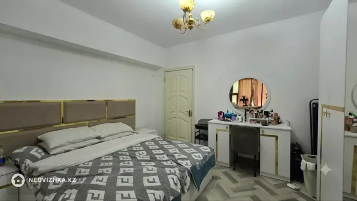 3-комнатная квартира, этаж 1 из 5, 74 м²