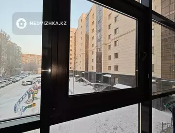 3-комнатная квартира, этаж 2 из 9, 90 м², миниатюра 12
