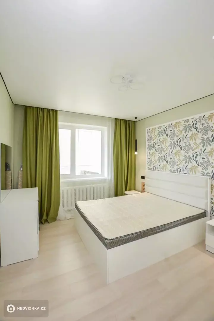 2-комнатная квартира, этаж 5 из 14, 65 м², фотография 5