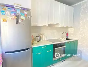 3-комнатная квартира, этаж 5 из 5, 64 м², миниатюра 12