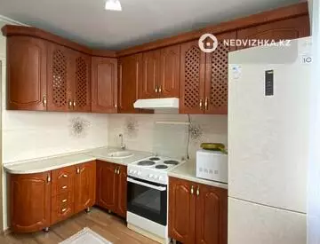 4-комнатная квартира, этаж 9 из 9, 79 м², миниатюра 2