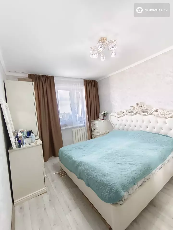 2-комнатная квартира, этаж 16 из 16, 52 м², фотография 3