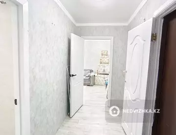 2-комнатная квартира, этаж 16 из 16, 52 м², миниатюра 5