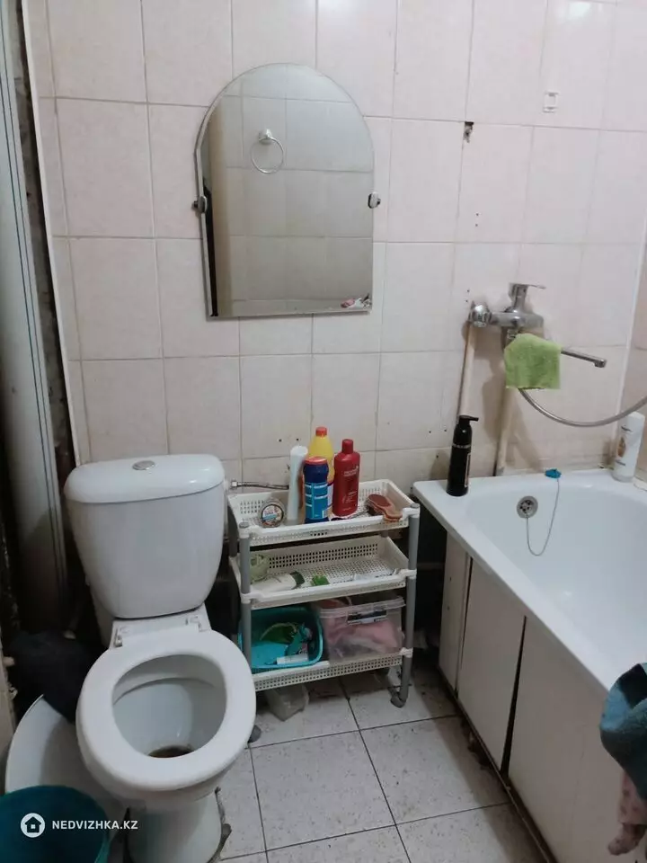 1-комнатная квартира, этаж 3 из 5, 32 м², фотография 3