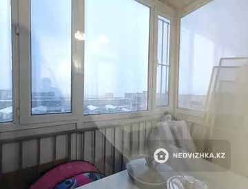 2-комнатная квартира, этаж 10 из 10, 50 м², миниатюра 4