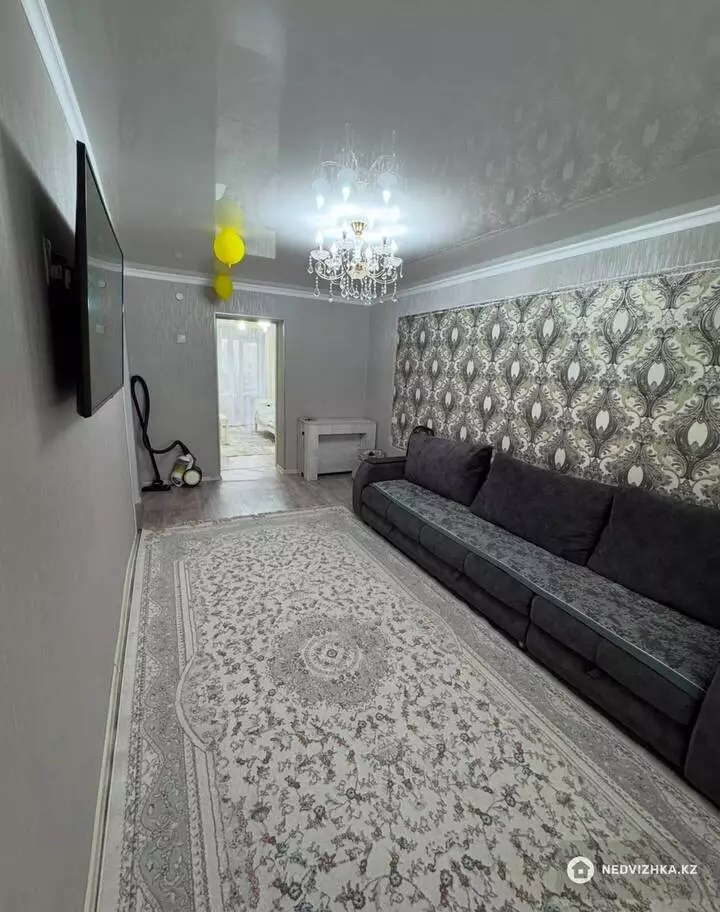 3-комнатная квартира, этаж 5 из 9, 60 м², фотография 2