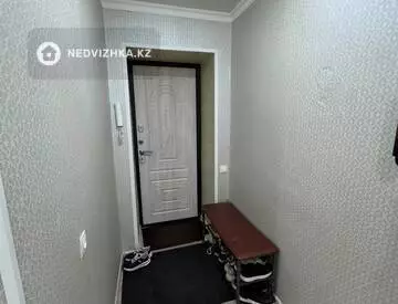 3-комнатная квартира, этаж 5 из 9, 60 м², миниатюра 6