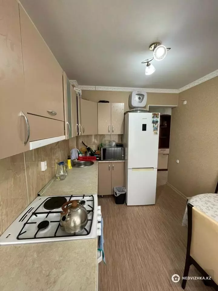 3-комнатная квартира, этаж 5 из 9, 64 м², фотография 2