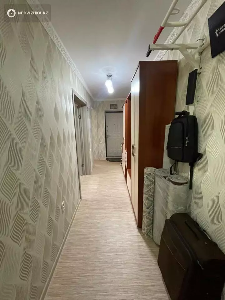 3-комнатная квартира, этаж 5 из 9, 64 м², фотография 4