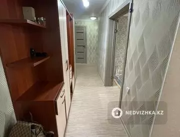 3-комнатная квартира, этаж 5 из 9, 64 м², миниатюра 5
