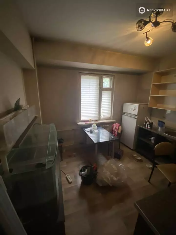 2-комнатная квартира, этаж 1 из 3, 52 м², фотография 4