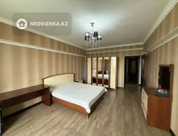 3-комнатная квартира, этаж 2 из 5, 97 м², миниатюра 3
