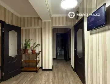 3-комнатная квартира, этаж 2 из 5, 97 м², миниатюра 5